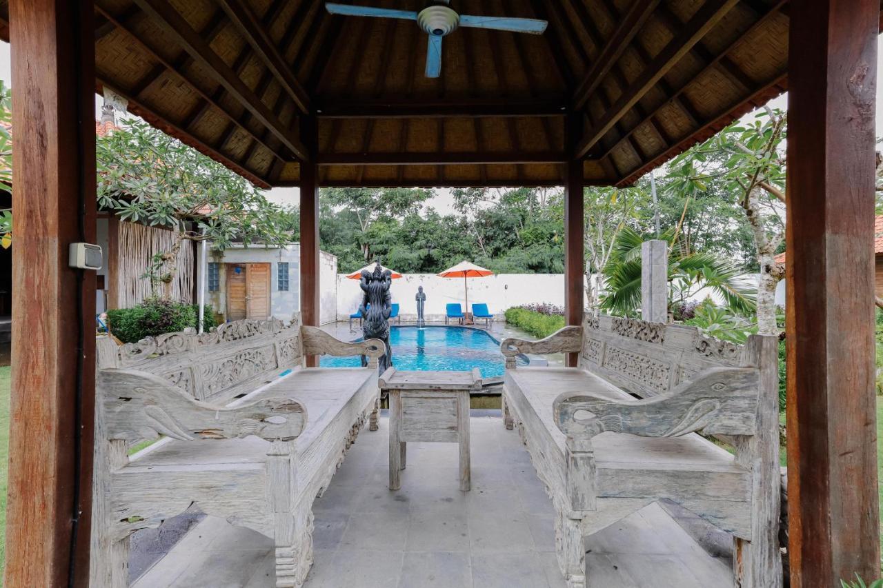 Jhonny Kibung Villas Lembongan Exterior foto