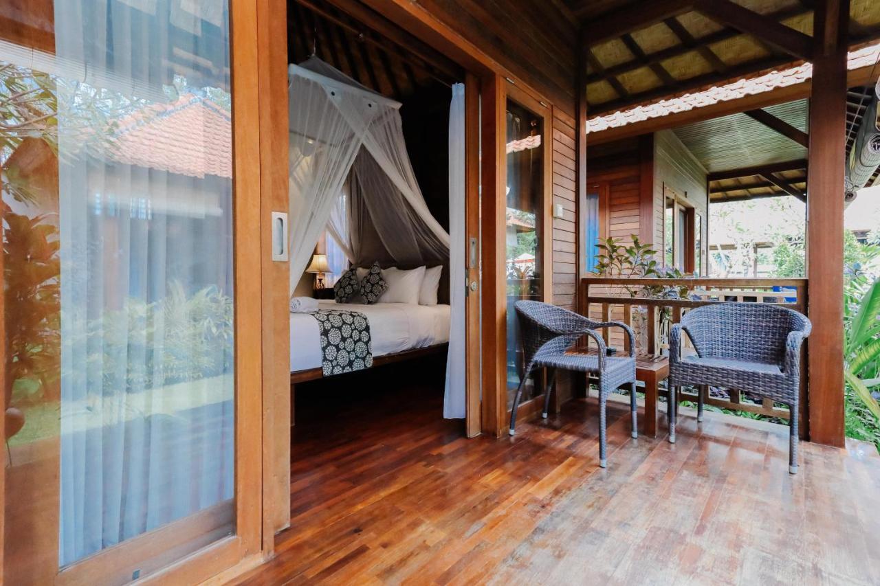 Jhonny Kibung Villas Lembongan Exterior foto