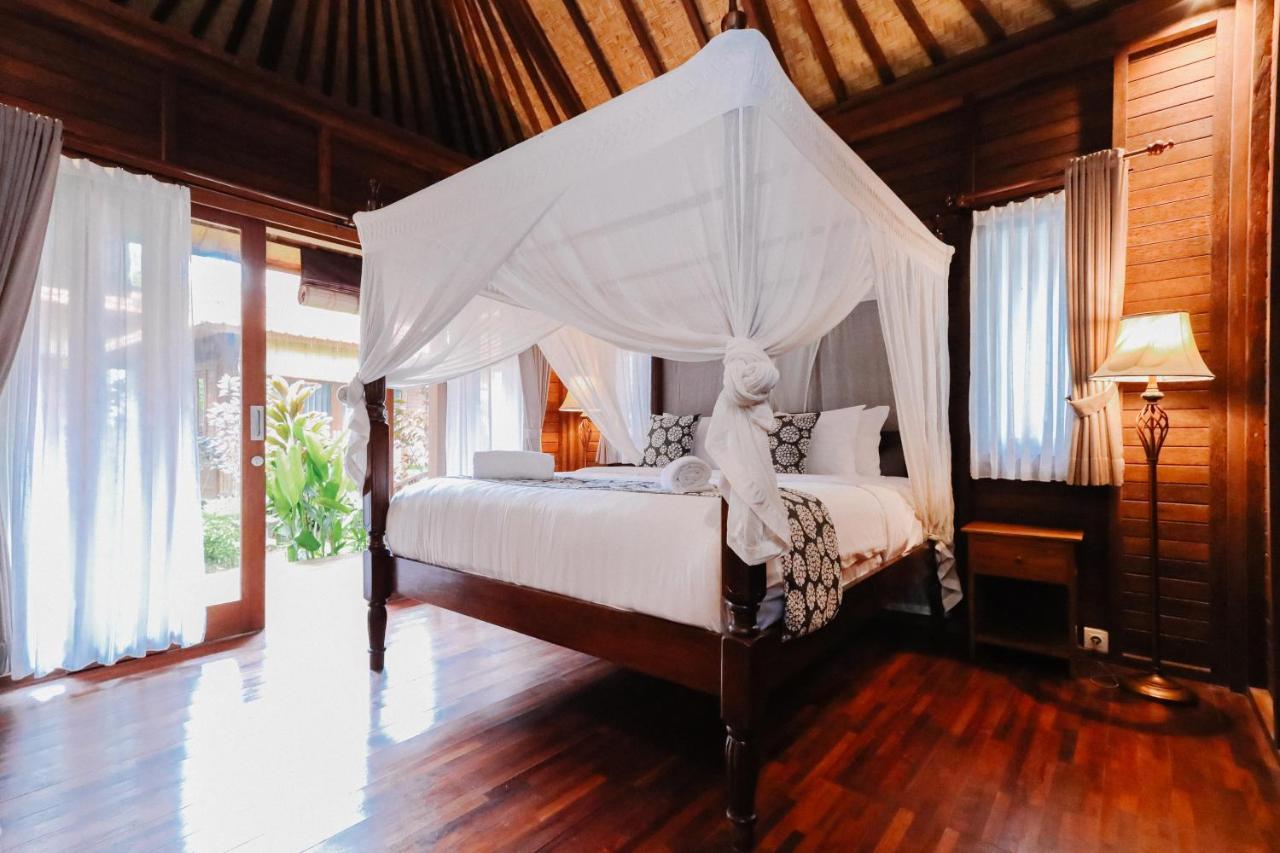 Jhonny Kibung Villas Lembongan Exterior foto