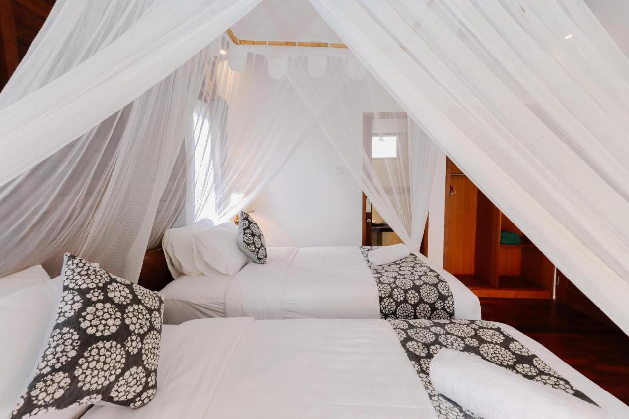 Jhonny Kibung Villas Lembongan Exterior foto
